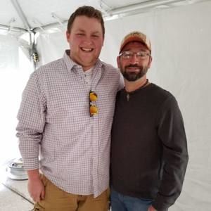 Meet your Posher, Devin